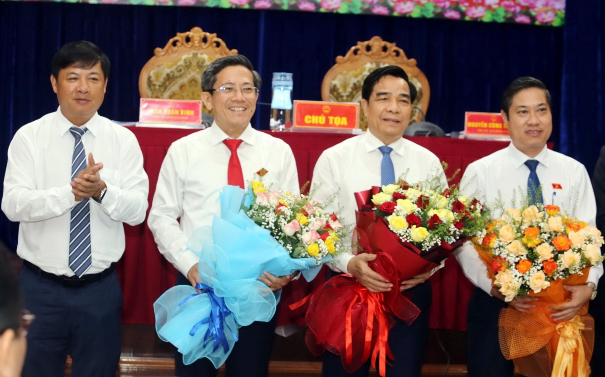 Thủ tướng phê chuẩn kết quả bầu 2 Phó Chủ tịch tỉnh Quảng Nam